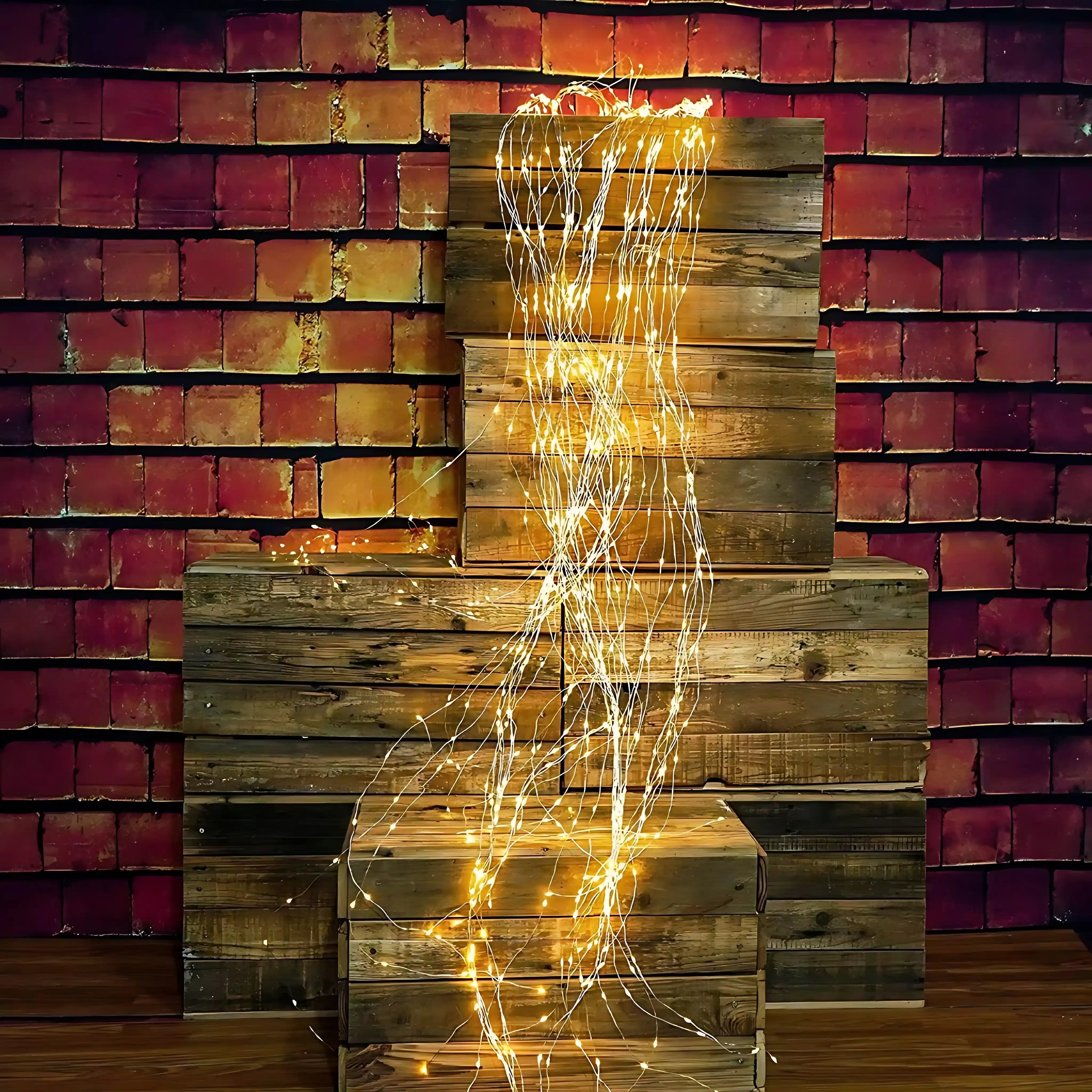 100 LED Warmweiß Wasserfall Lichterkette Strombetrieben Wasserdicht Innen Außen