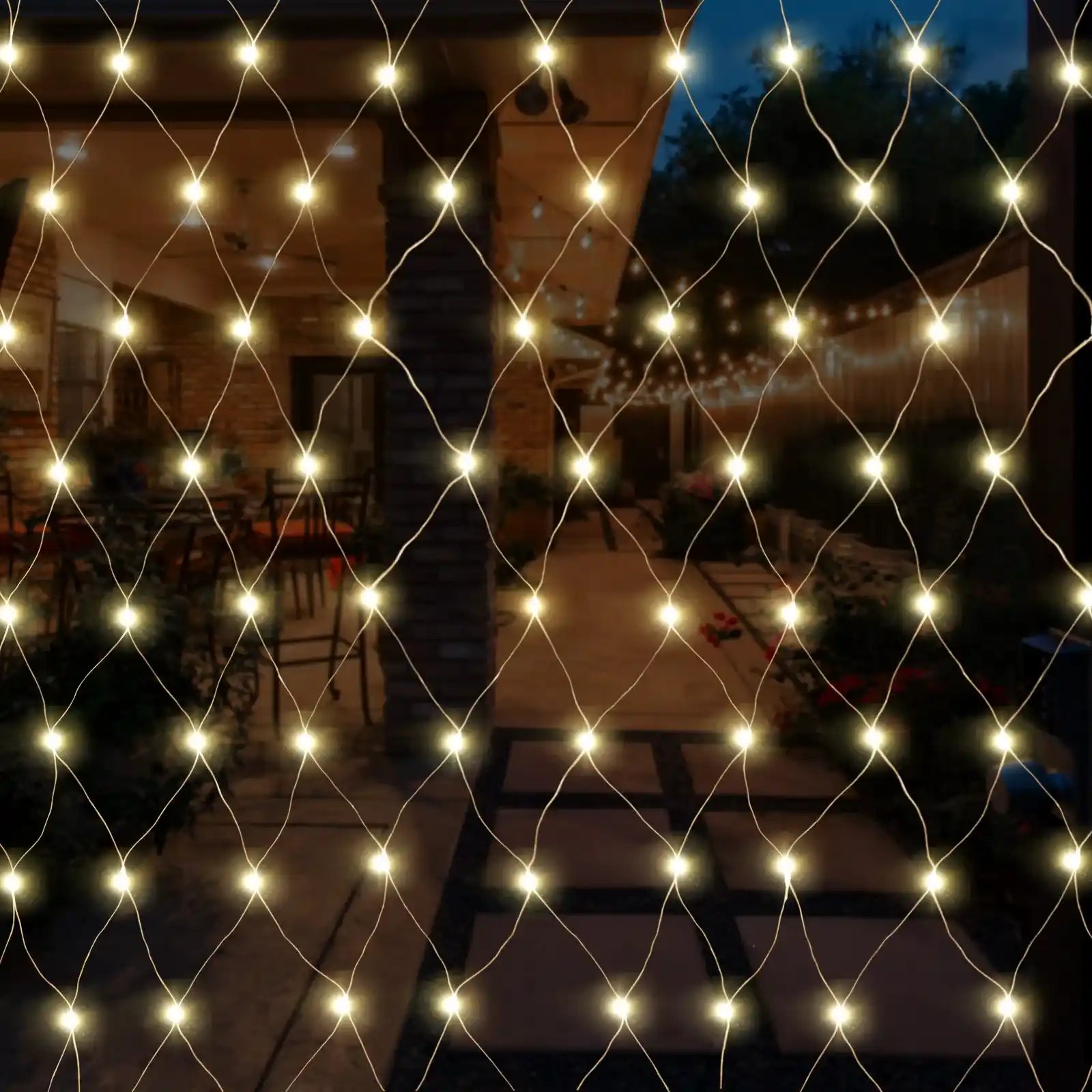 96 LED 1.5x1.5m Lichternetz Lichtervorhang Strombetrieben Warmweiß 8 Modi Innen Außen Weihnachtsdeko